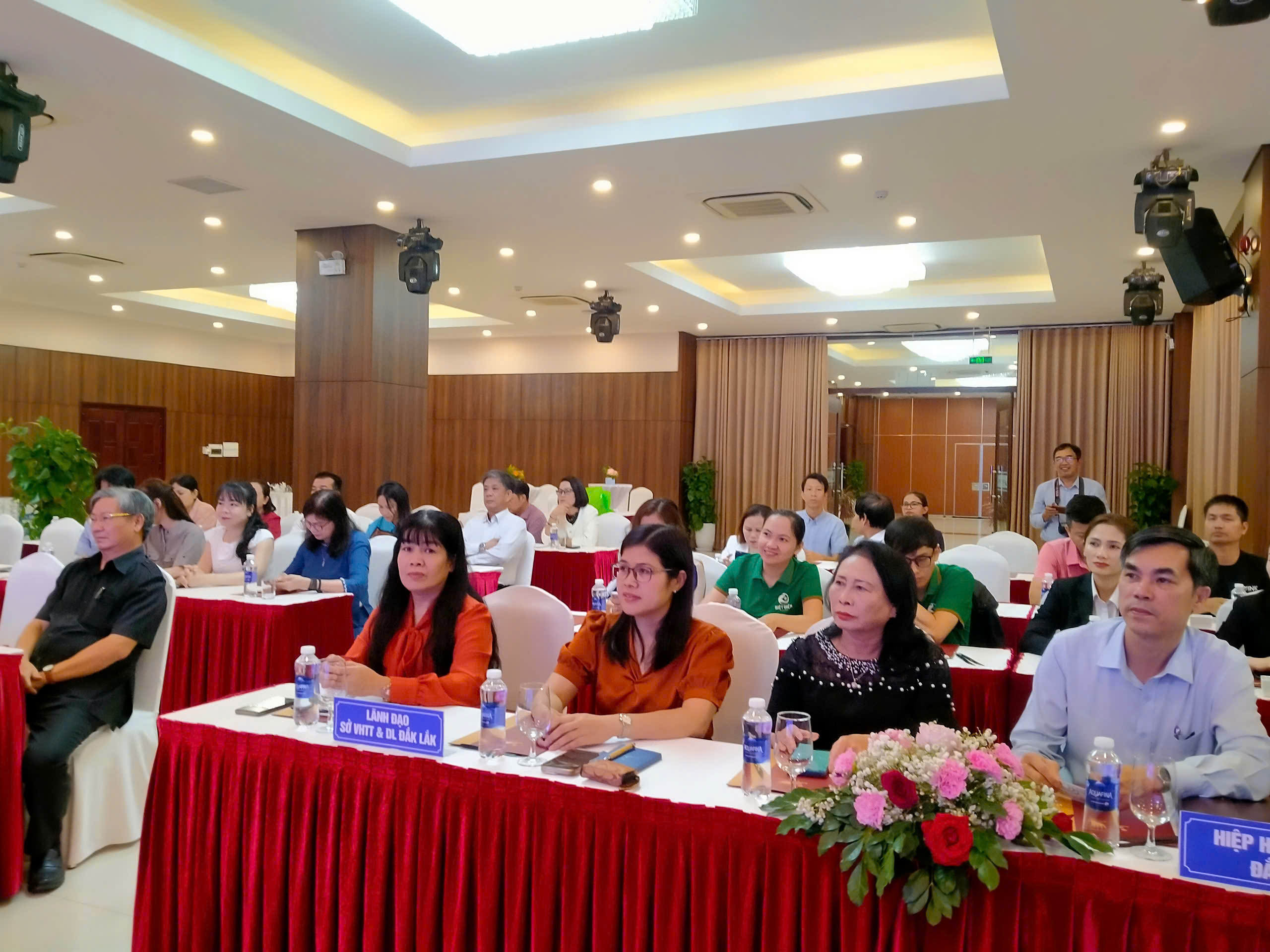 Liên kết du lịch Phú Yên – Đắk Lắk: "Từ biển xanh đến đại ngàn" vươn tầm phát triển bền vững